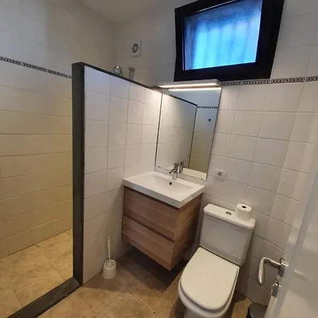 2 Bedroom Cassandra And Katrina With Private Heated Pools. Villa *