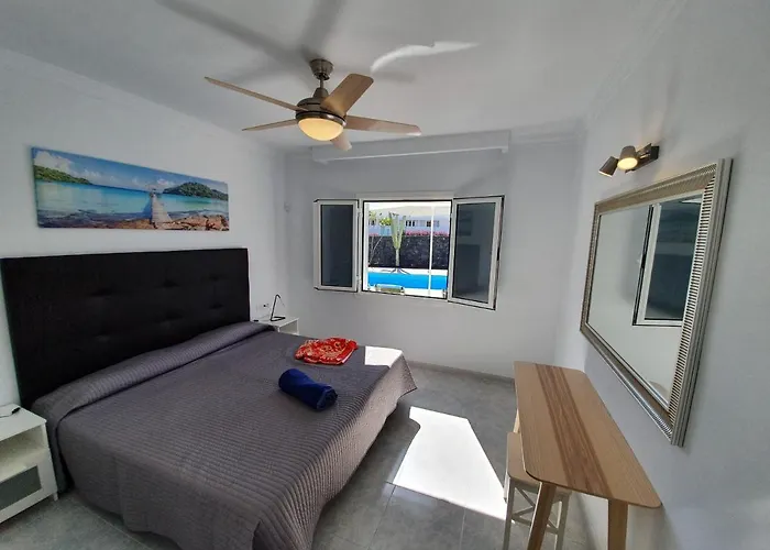 Βίλα 2 Bedroom Cassandra And Katrina With Private Heated Pools. *