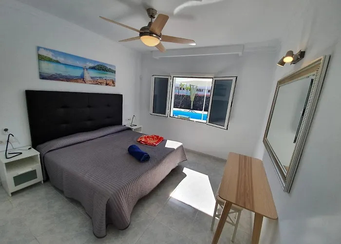 2 Bedroom Cassandra And Katrina With Private Heated Pools. Βίλα
